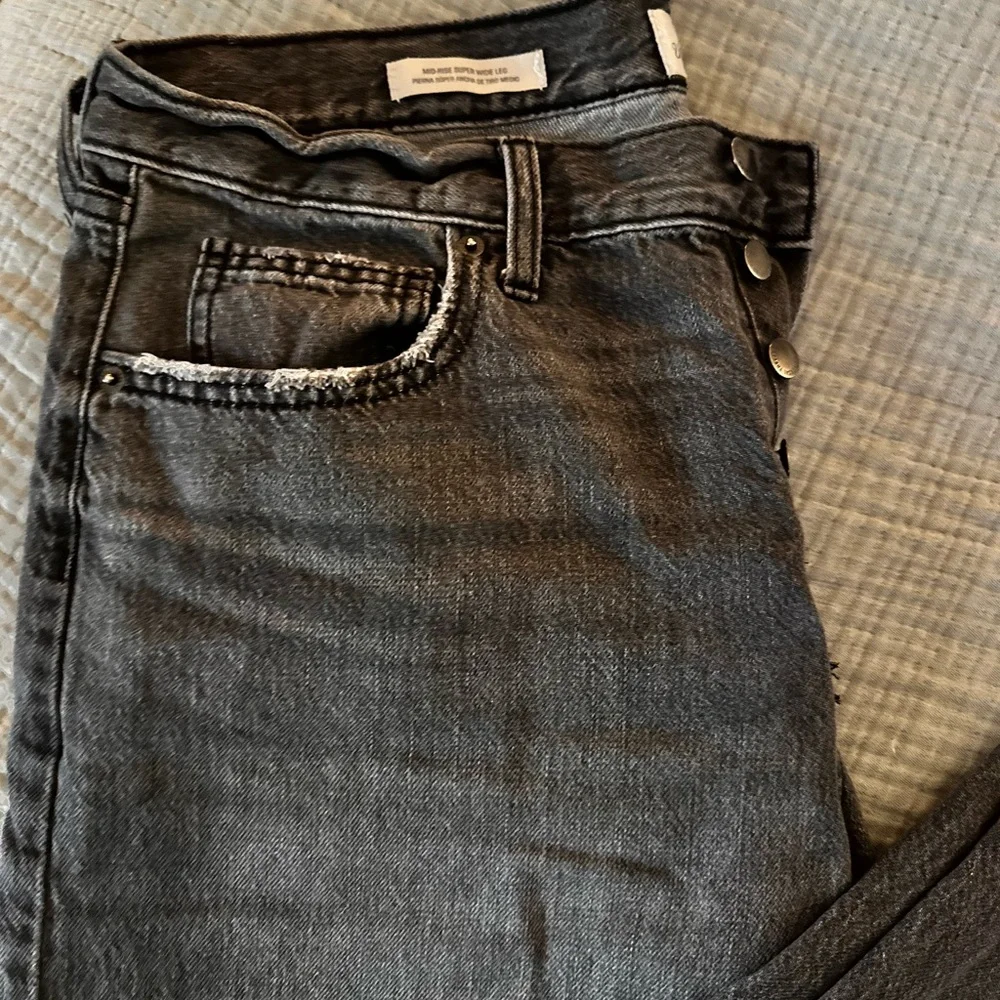 Universal Thread Charcoal Denim Wide Leg Jeans 12 - Picture 5 of 5